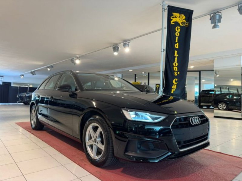 Audi A4 Avant 35 2.0 tdi mhev Business Advanced 163cv s-tronic