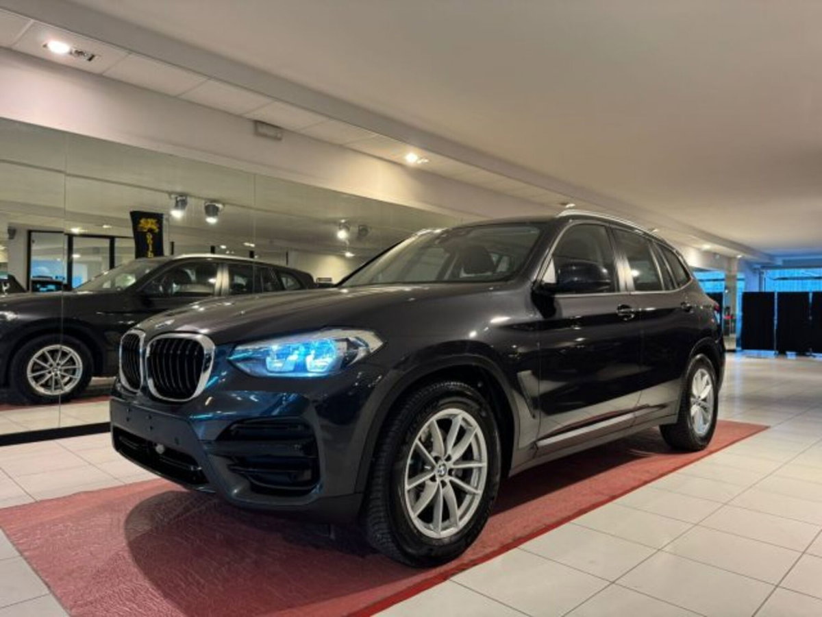 BMW X3 xdrive20d mhev 48V auto (3)