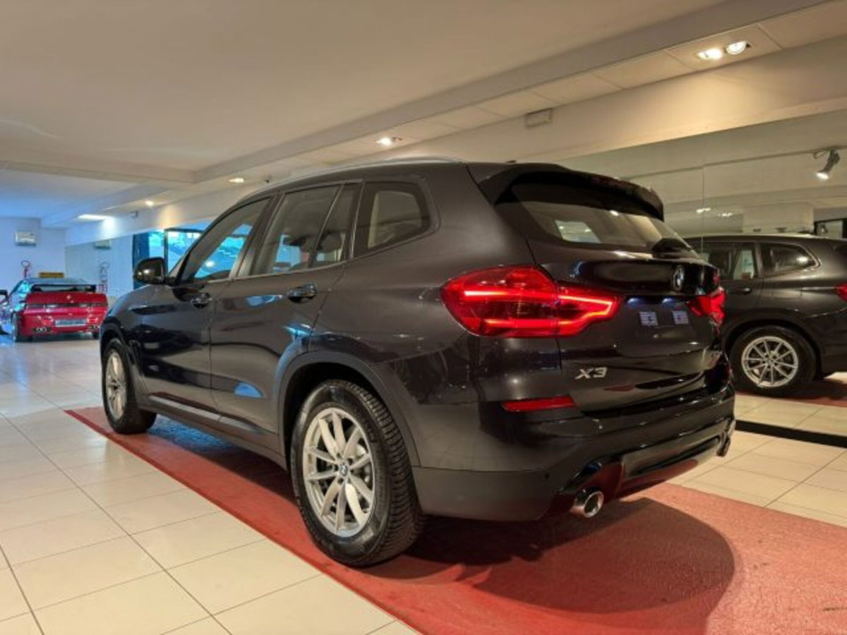 BMW X3 xdrive20d mhev 48V auto (5)
