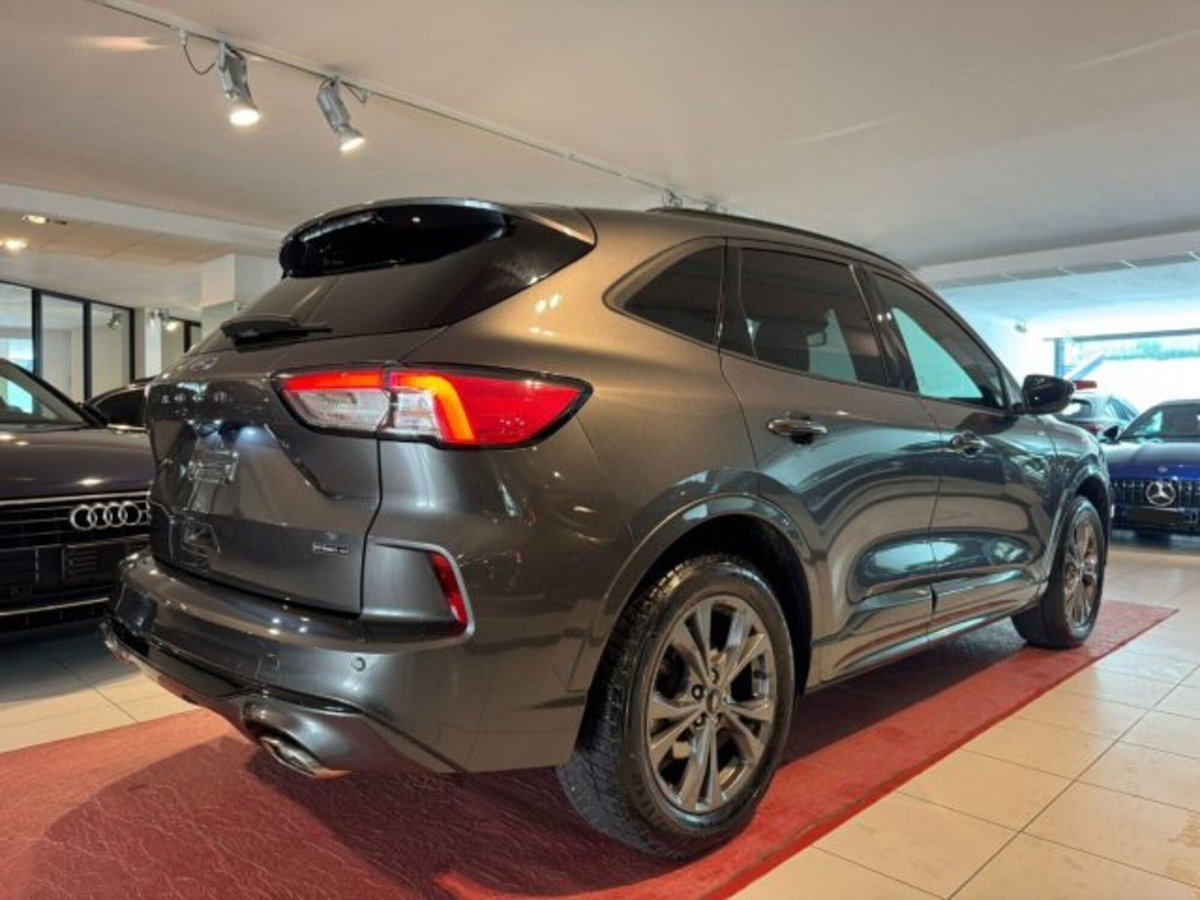 Ford Kuga 2.5 Full Hybrid 190 CV CVT AWD ST-Line Design (8)
