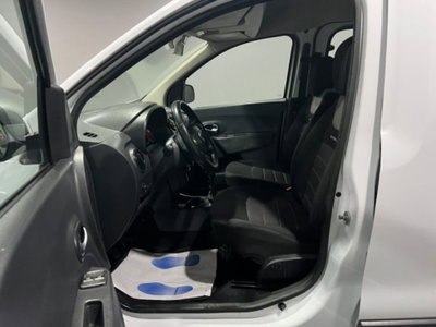 Dacia Dokker Stepway 1.5 Blue dCi 8V 95CV (7)