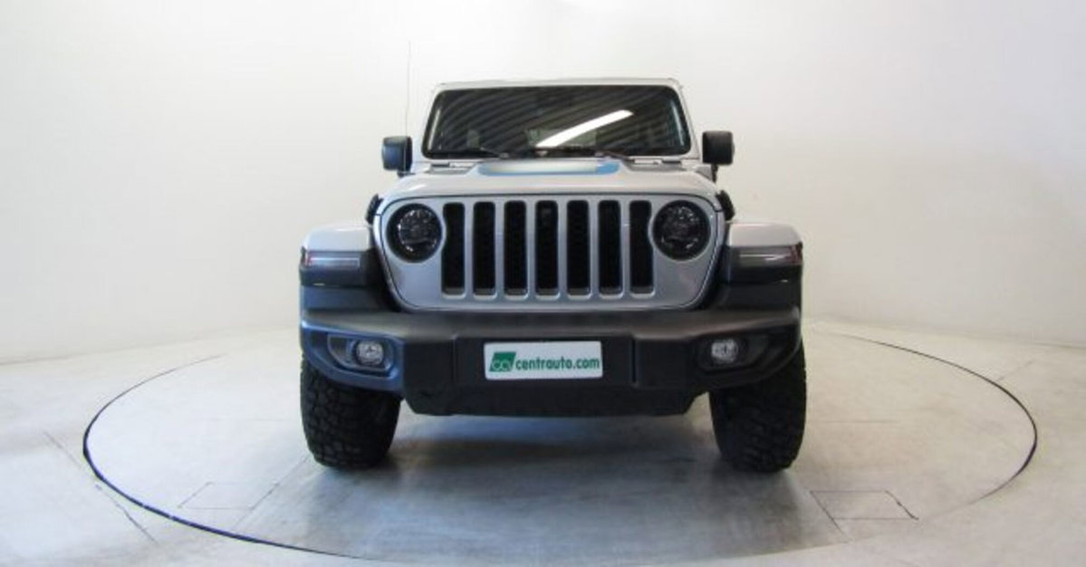 Jeep Wrangler Unlimited 2.0 atx phev Rubicon 4xe auto (2)