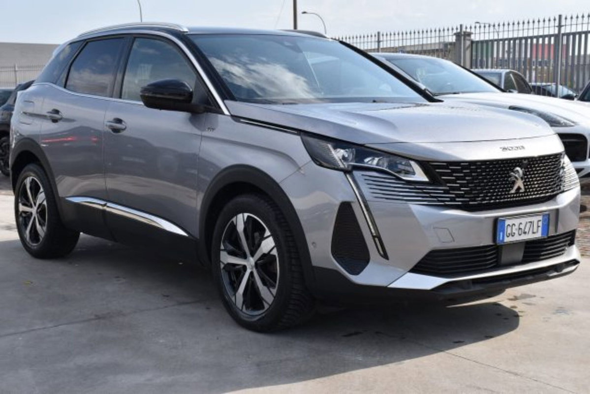 Peugeot 3008 BlueHDi 130 S&S EAT8 GT Pack (3)
