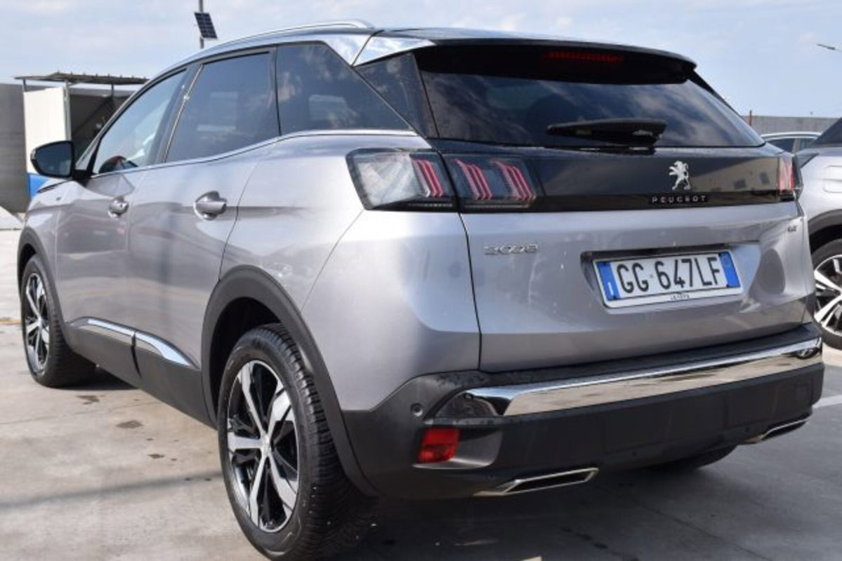 Peugeot 3008 BlueHDi 130 S&S EAT8 GT Pack (6)