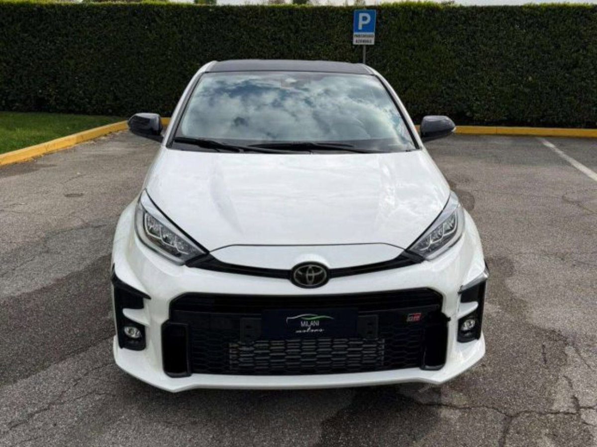 Toyota GR Yaris 1.6 Turbo 3 porte GR Yaris Circuit (3)