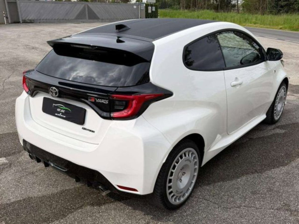 Toyota GR Yaris 1.6 Turbo 3 porte GR Yaris Circuit (5)