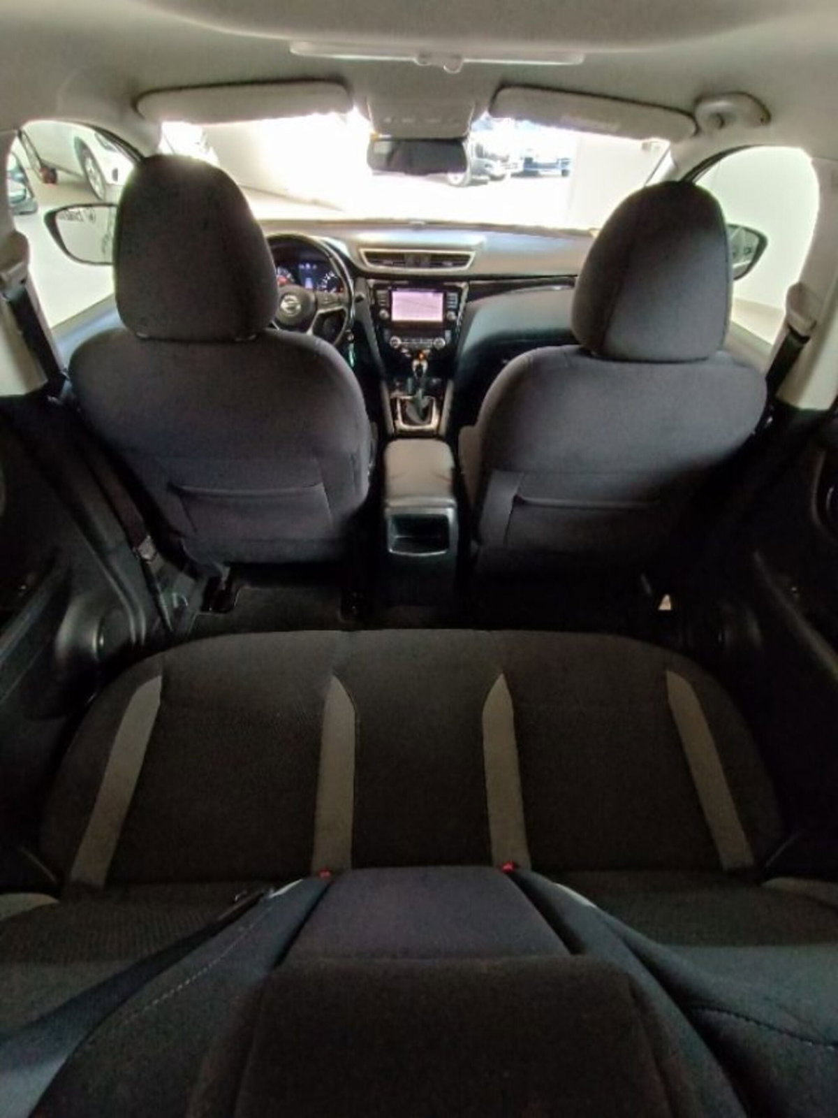 Nissan Qashqai 1.5 dCi 115 CV DCT Business (12)