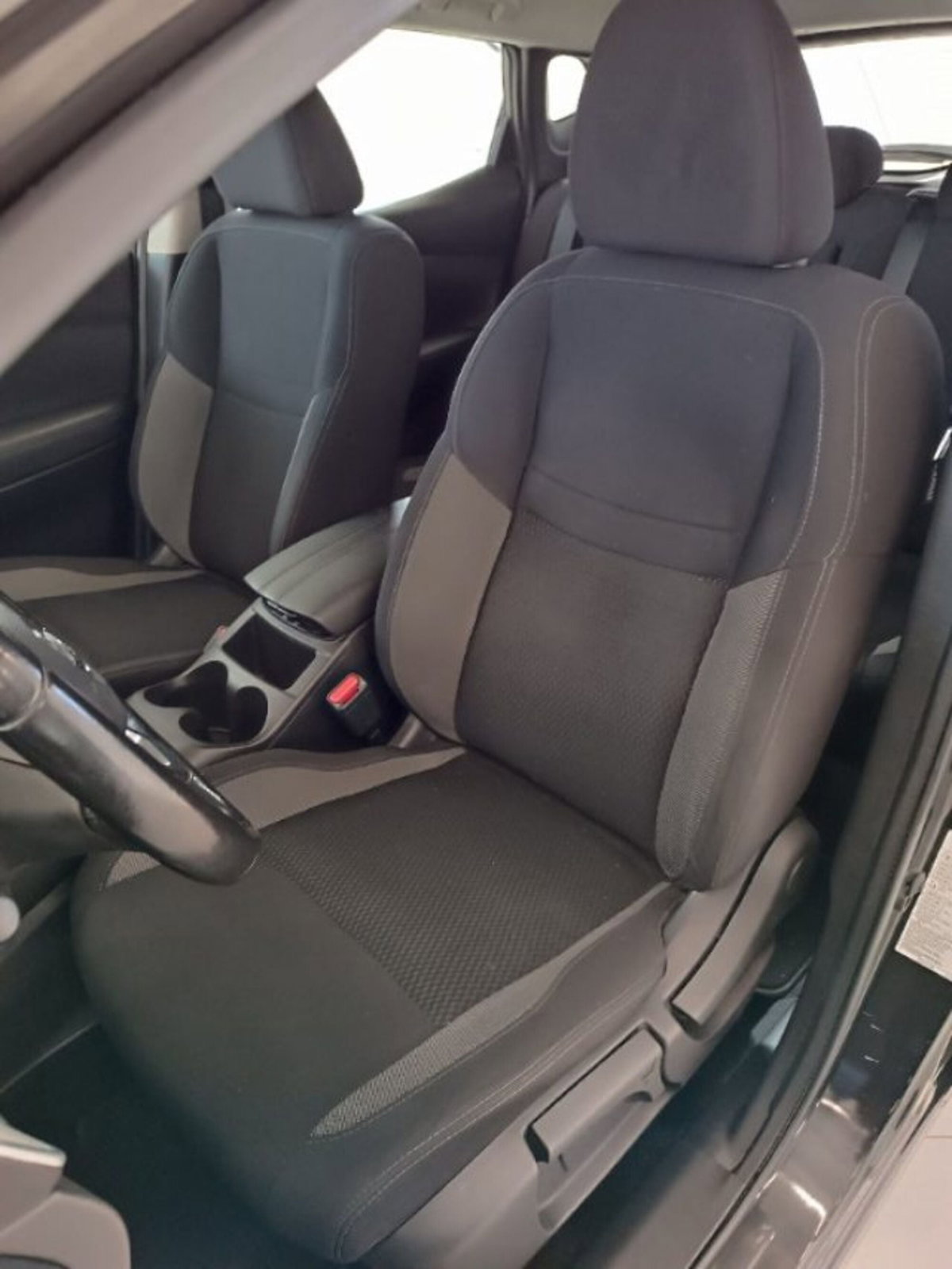 Nissan Qashqai 1.5 dCi 115 CV DCT Business (15)