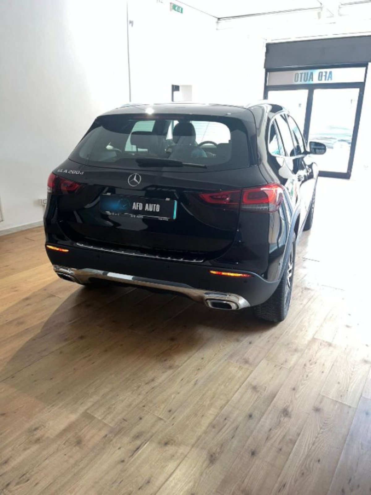 Mercedes-Benz GLA SUV 200 d Business Extra auto (10)