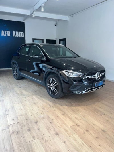 Mercedes-Benz GLA SUV 200 d Business Extra auto (3)