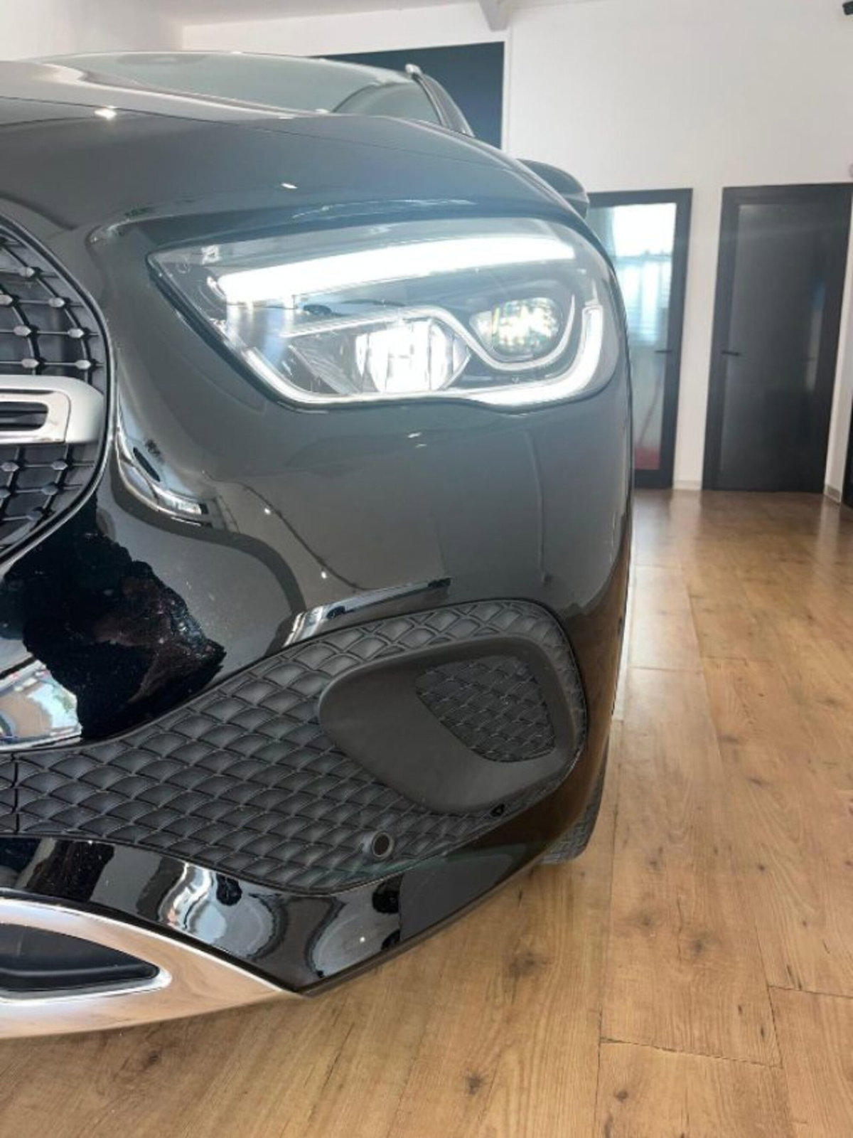 Mercedes-Benz GLA SUV 200 d Business Extra auto (6)