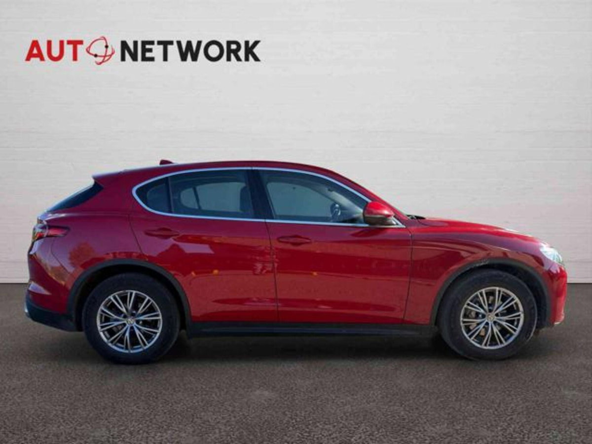 Alfa Romeo Stelvio Stelvio 2.2 Turbodiesel 160 CV AT8 RWD Super Business (8)