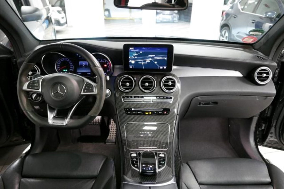 Mercedes-Benz GLC Coupé 43 4Matic Coupé AMG (6)