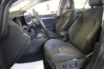 Volkswagen Golf Variant 2.0 TDI 150 CV DSG SCR 4Motion Style (19)