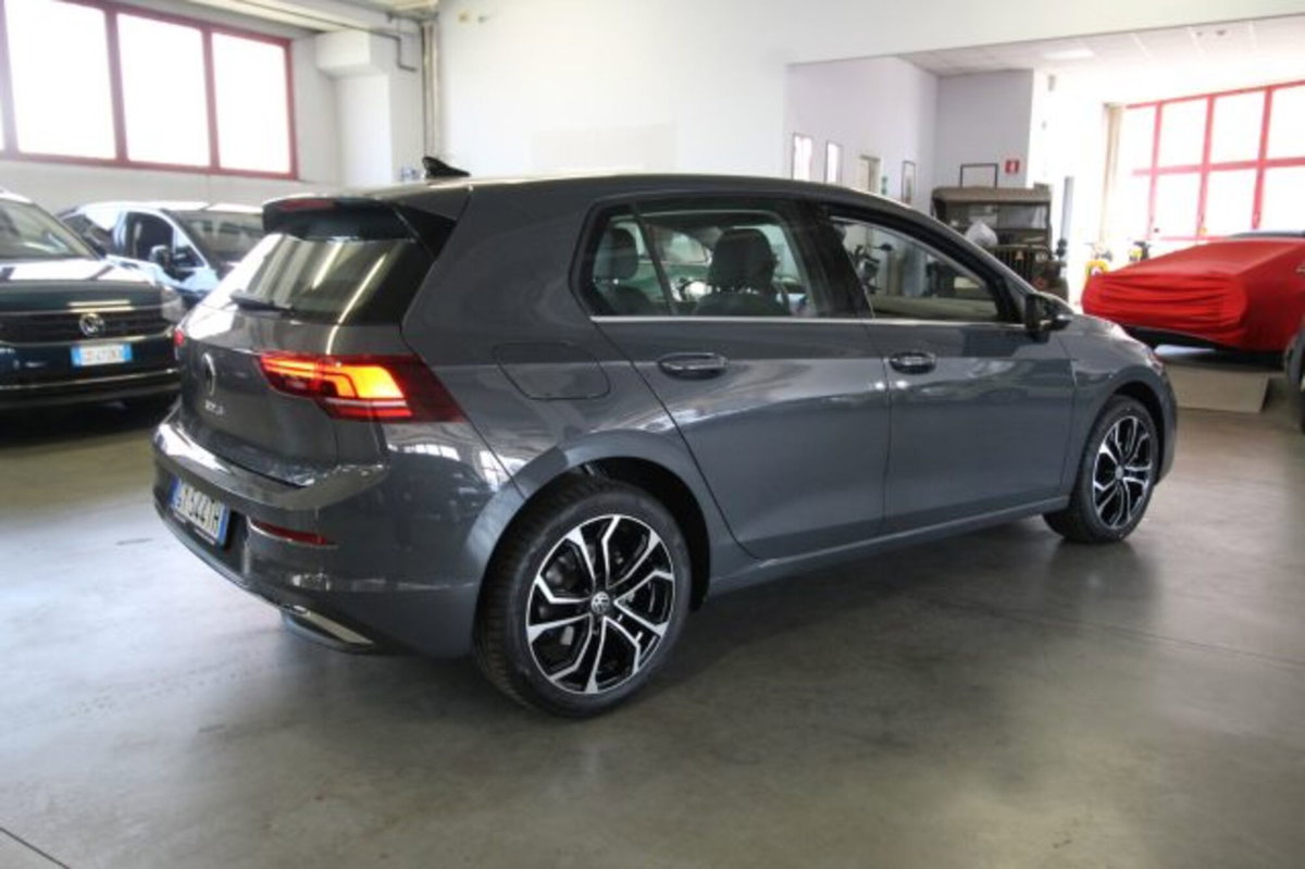 Volkswagen Golf Variant 2.0 TDI 150 CV DSG SCR 4Motion Style (5)