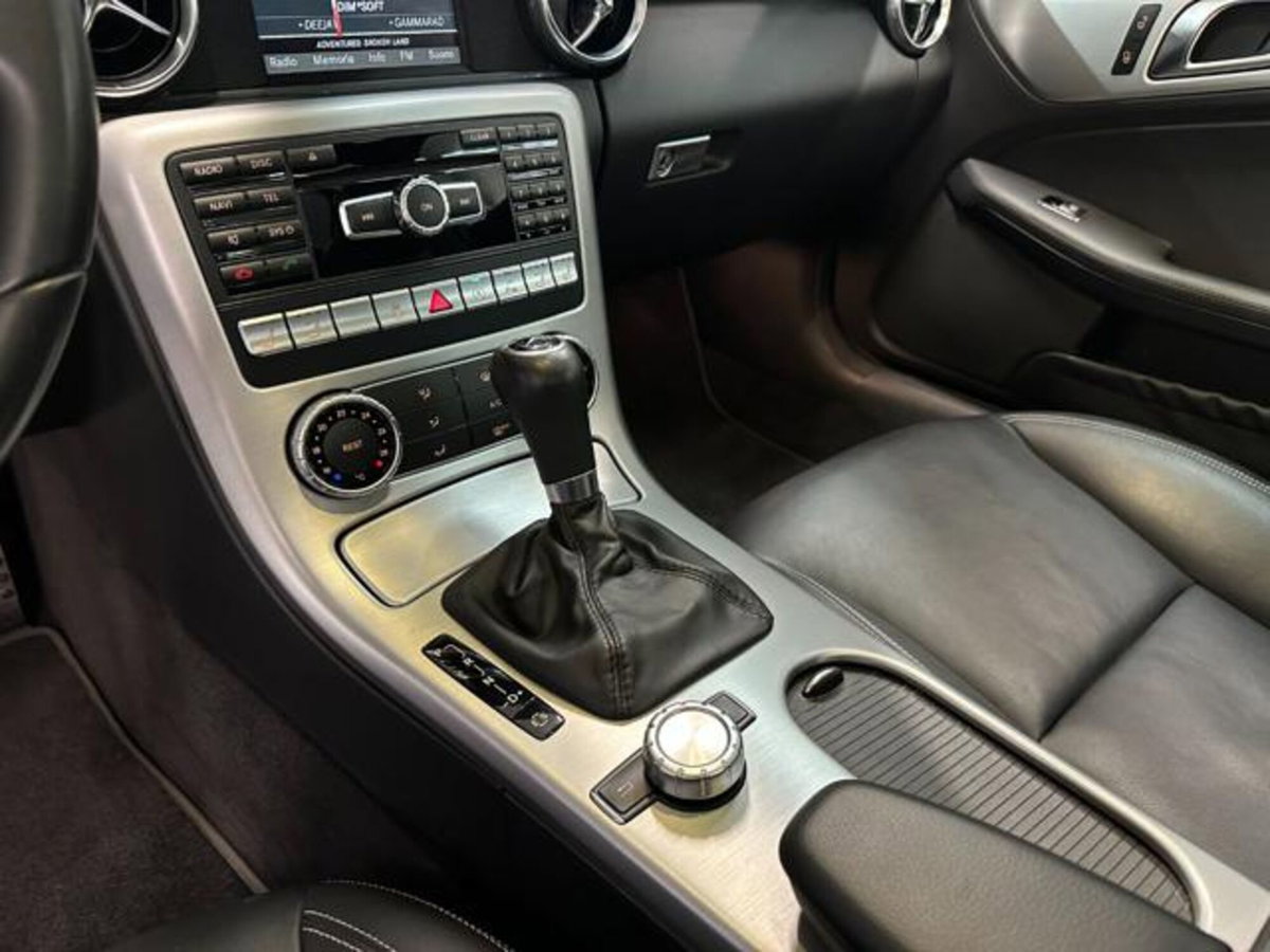 Mercedes-Benz SLK 200 CGI Sport (20)