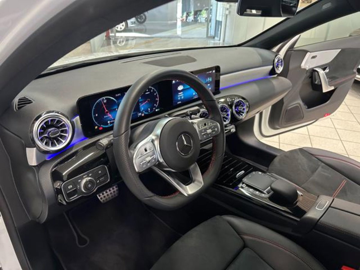 Mercedes-Benz Classe A 250 AMG Line Premium Plus 4matic auto (20)
