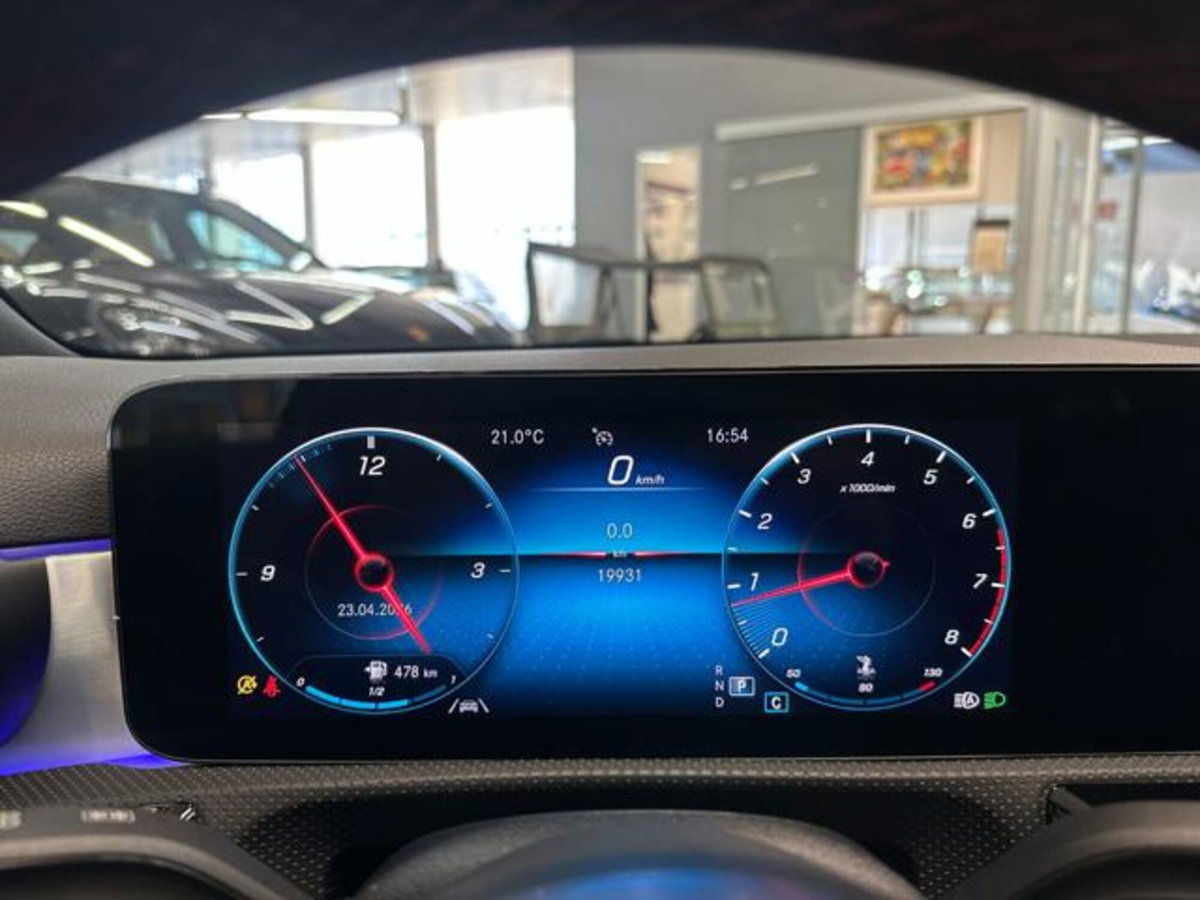 Mercedes-Benz Classe A 250 AMG Line Premium Plus 4matic auto (8)