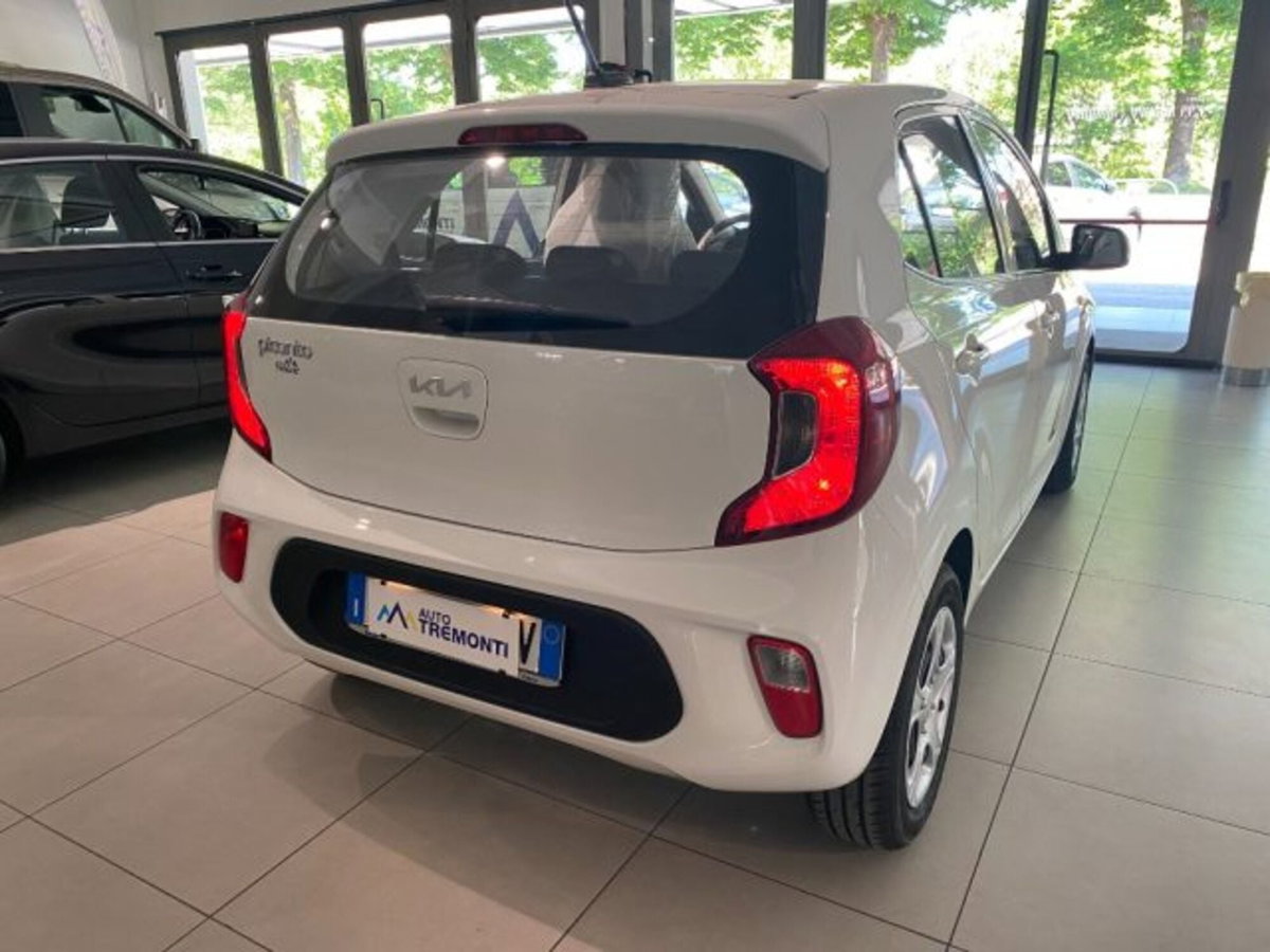 Kia Picanto 1.0 12V 5 porte AMT Urban (4)