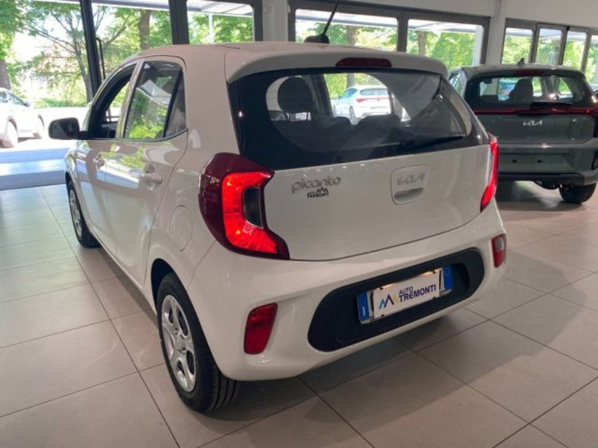 Kia Picanto 1.0 12V 5 porte AMT Urban (5)
