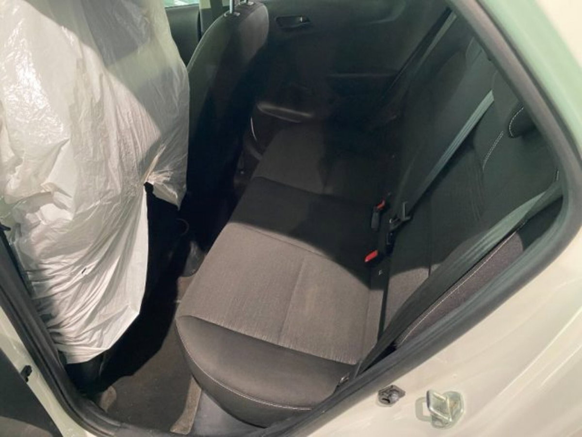 Kia Picanto 1.0 12V 5 porte AMT Urban (8)