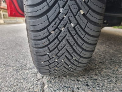 Suzuki Swift 1.2h Top 4wd allgrip (13)