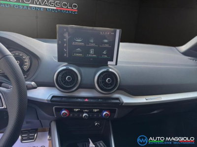 Audi Q2 Q2 35 TFSI S tronic Identity Black (16)
