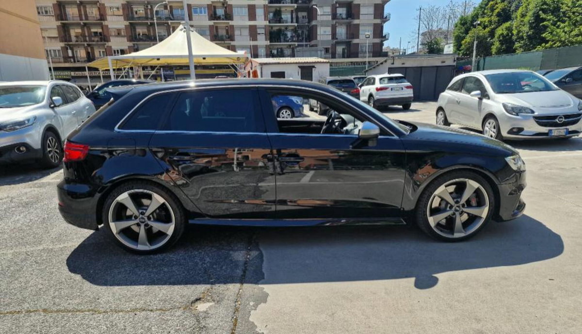 Audi RS 3 Sportback 2.5 tfsi quattro s-tronic (10)