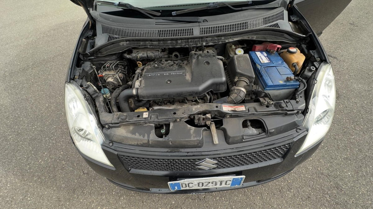 Suzuki Swift 1.3 DDiS 3p. GL (16)