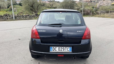 Suzuki Swift 1.3 DDiS 3p. GL (4)