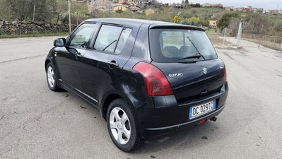 Suzuki Swift 1.3 DDiS 3p. GL (5)