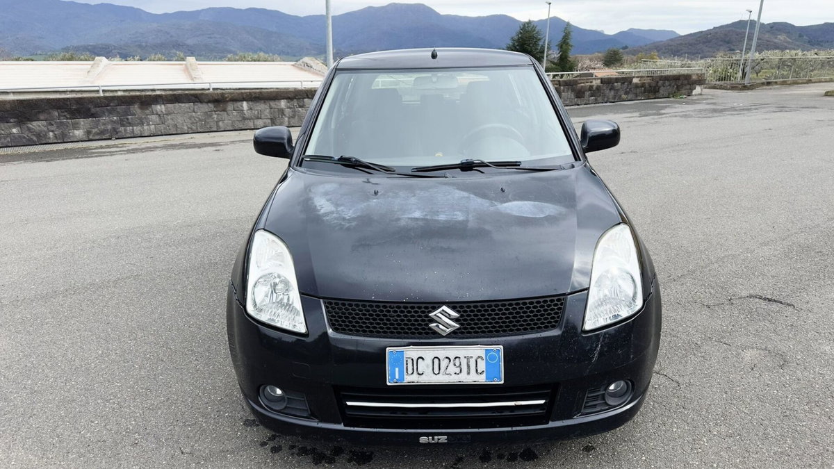 Suzuki Swift 1.3 DDiS 3p. GL (8)