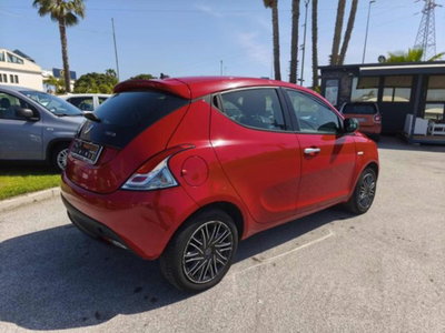 Lancia Ypsilon 1.0 FireFly 5 porte S&S Hybrid Ecochic A. Ferretti (3)