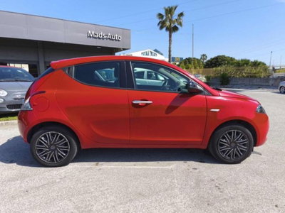Lancia Ypsilon 1.0 FireFly 5 porte S&S Hybrid Ecochic A. Ferretti (5)