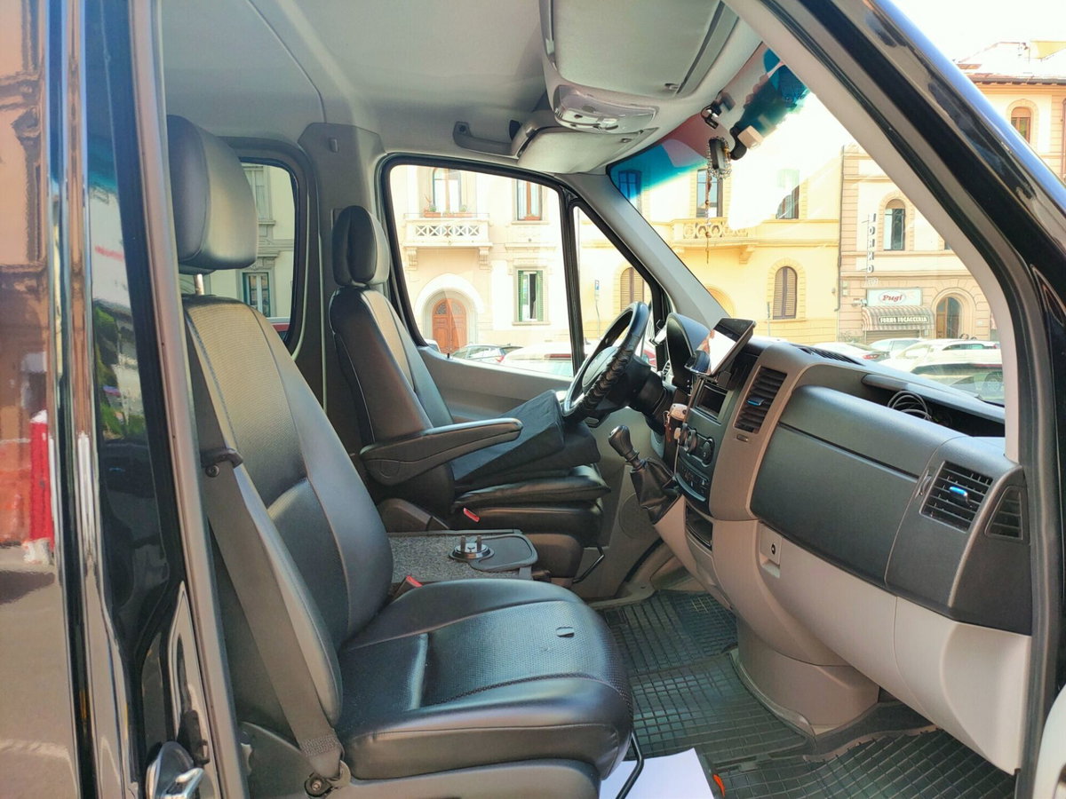 Mercedes-Benz Sprinter K37/35 316 CDI RWD TN Tourer (17)