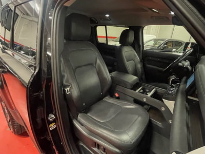 Land Rover Defender 110 3.0D I6 200 CV AWD Auto X-Dynamic HSE (13)