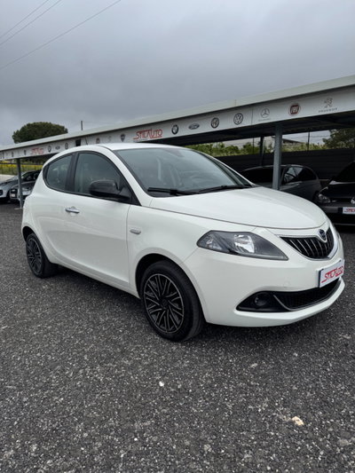 Lancia Ypsilon 1.0 FireFly 5 porte S&S Hybrid Gold Plus (3)