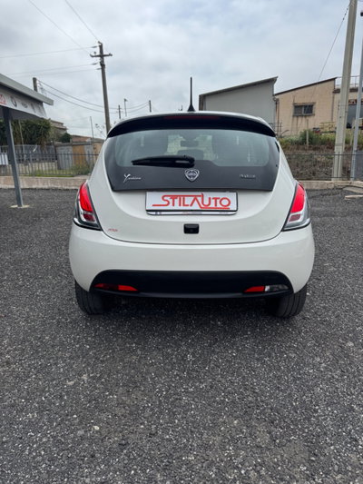 Lancia Ypsilon 1.0 FireFly 5 porte S&S Hybrid Gold Plus (6)