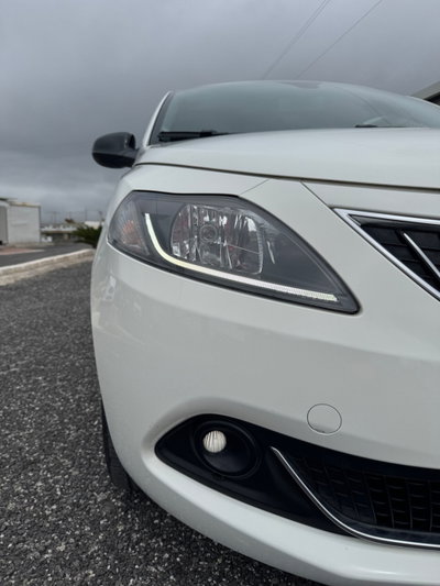Lancia Ypsilon 1.0 FireFly 5 porte S&S Hybrid Gold Plus (7)