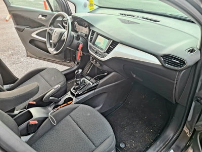 Opel Crossland 1.2 12V Start&Stop Design & Tech (12)