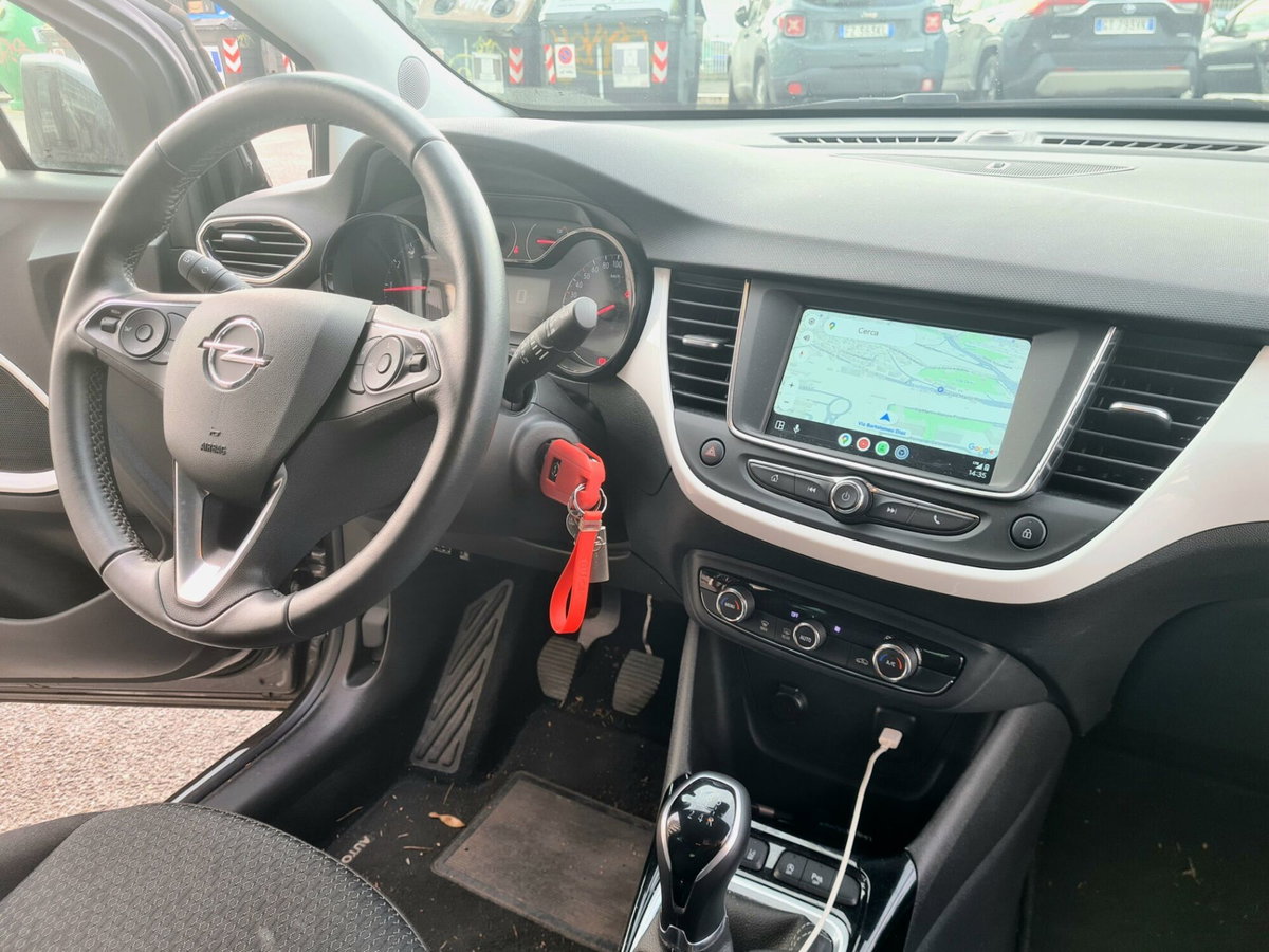 Opel Crossland 1.2 12V Start&Stop Design & Tech (13)