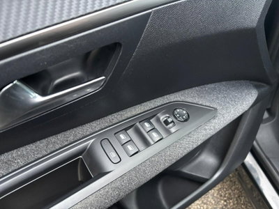 Peugeot 3008 BlueHDi 120 S&S Active (10)