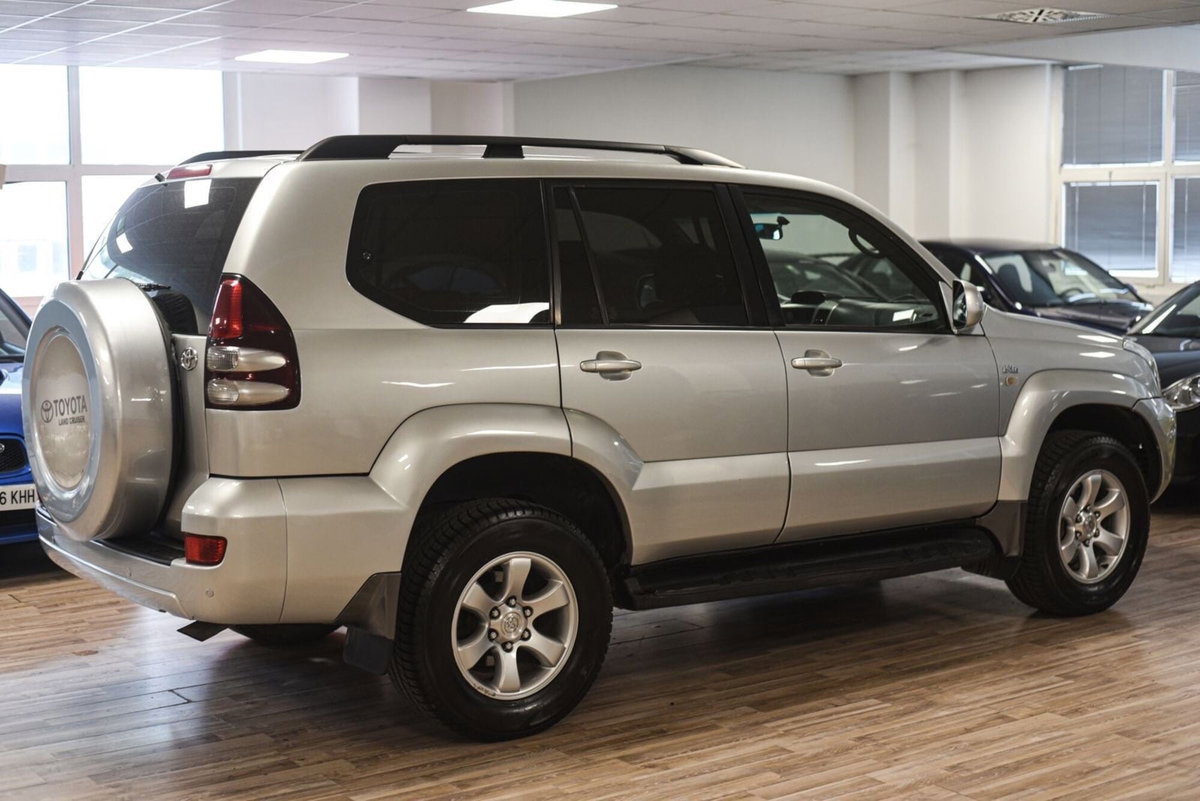 Toyota Land Cruiser D-4D 16V cat 5 porte aut. Sol (3)
