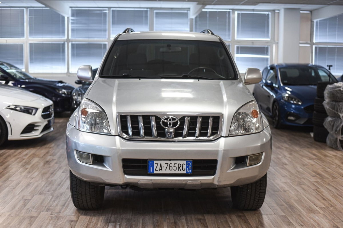 Toyota Land Cruiser D-4D 16V cat 5 porte aut. Sol (5)