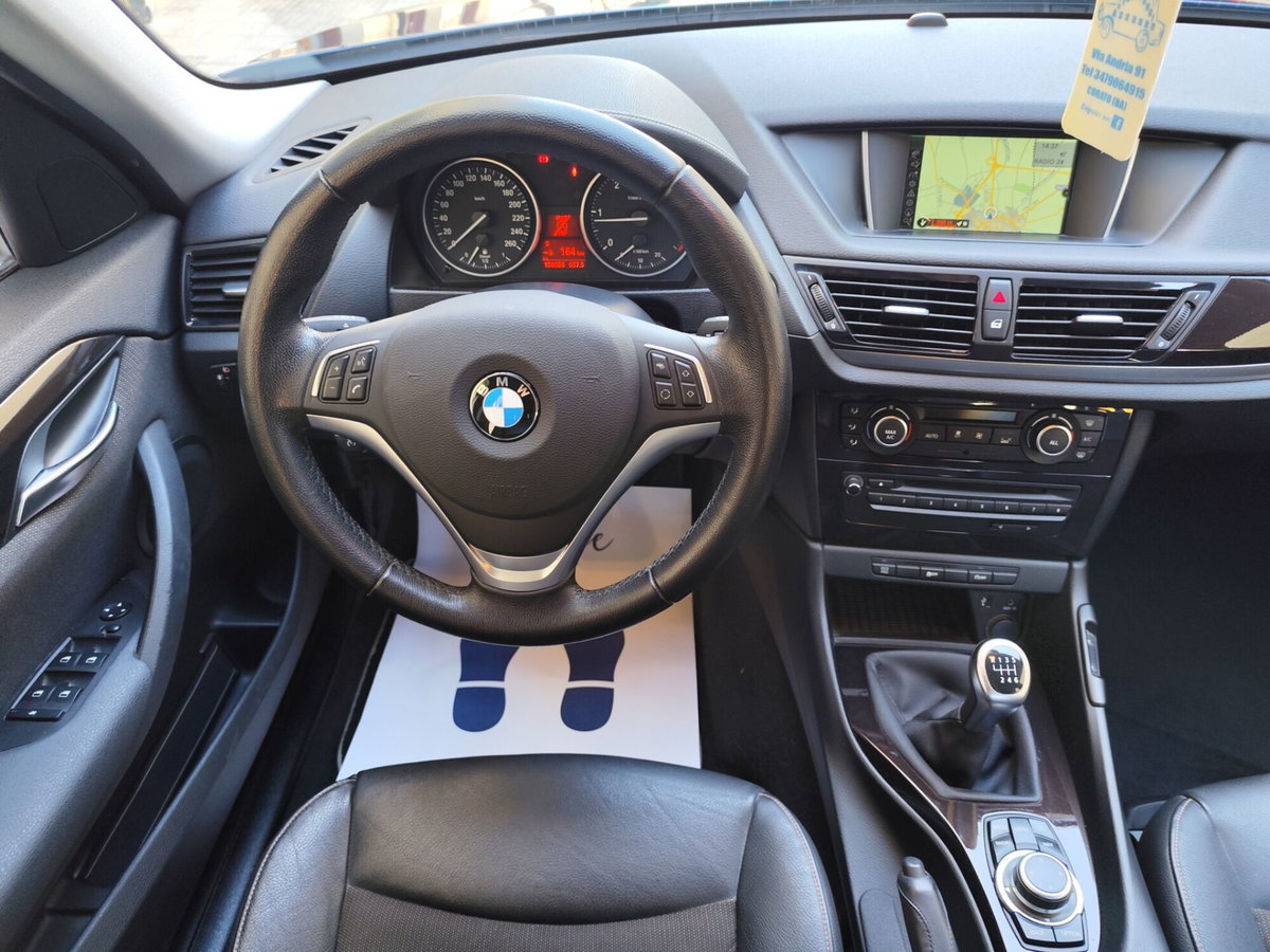BMW X1 sDrive18d X Line (19)