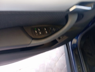 BMW X1 sDrive18d Business (17)