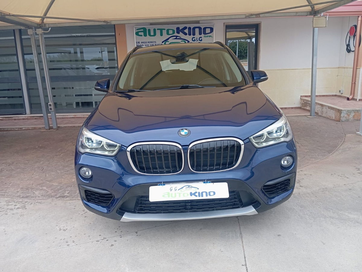 BMW X1 sDrive18d Business (2)