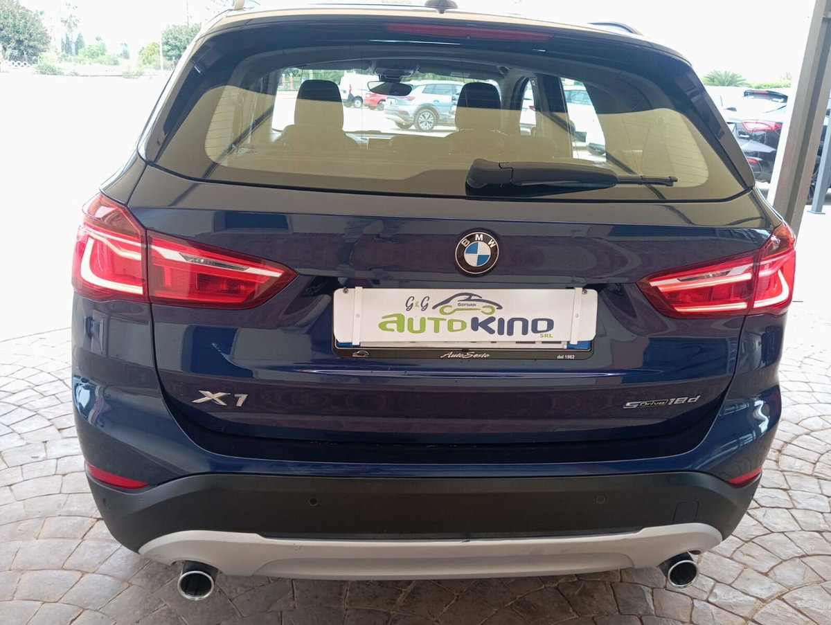 BMW X1 sDrive18d Business (4)