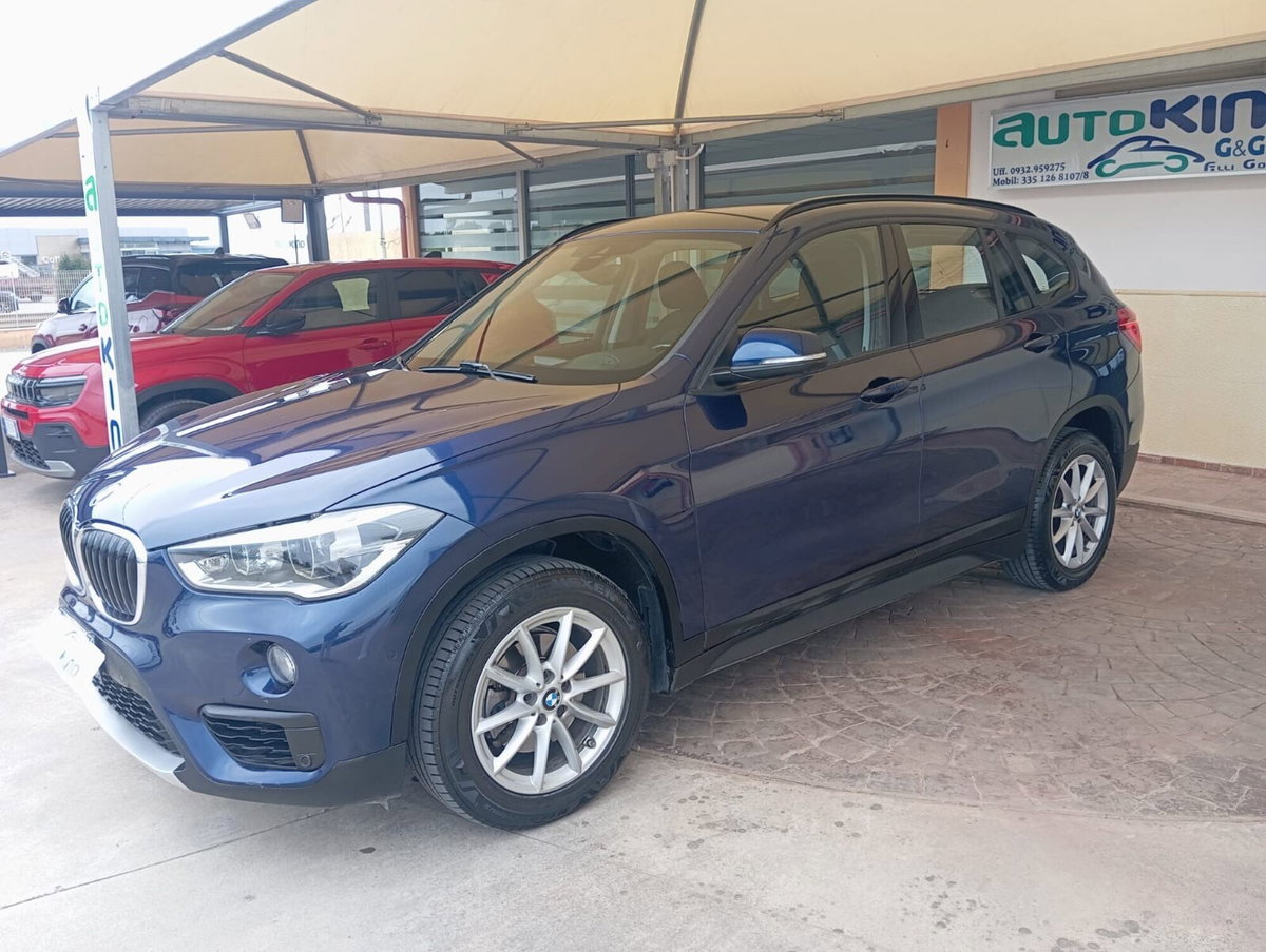 BMW X1 sDrive18d Business (7)