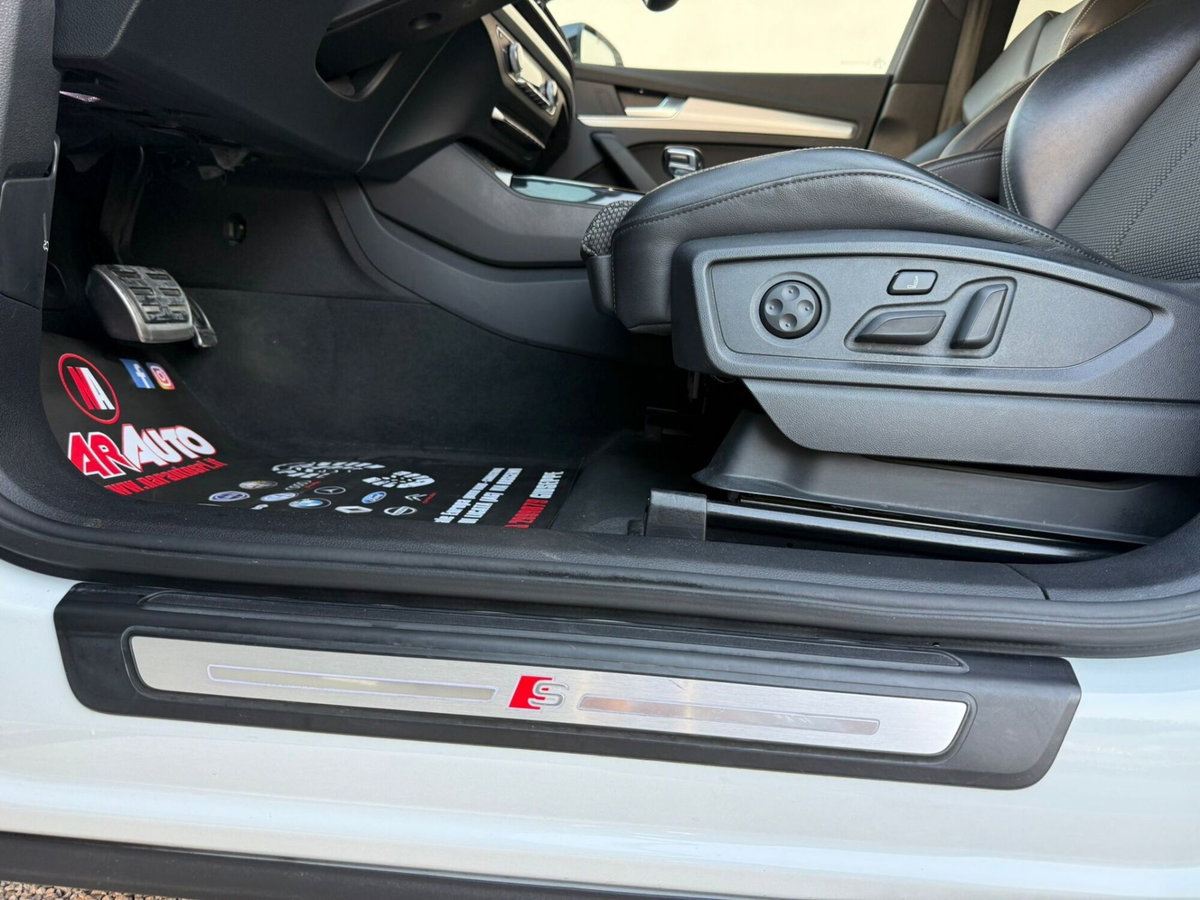 Audi Q5 40 TDI 204 CV quattro S tronic S line plus (12)